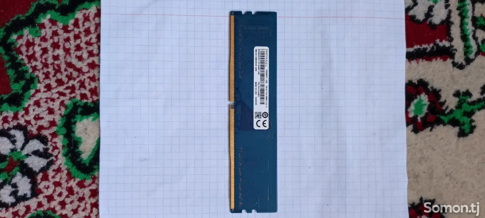 Оперативка ddr4 4Gb-1