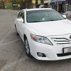 Toyota Camry, 2009