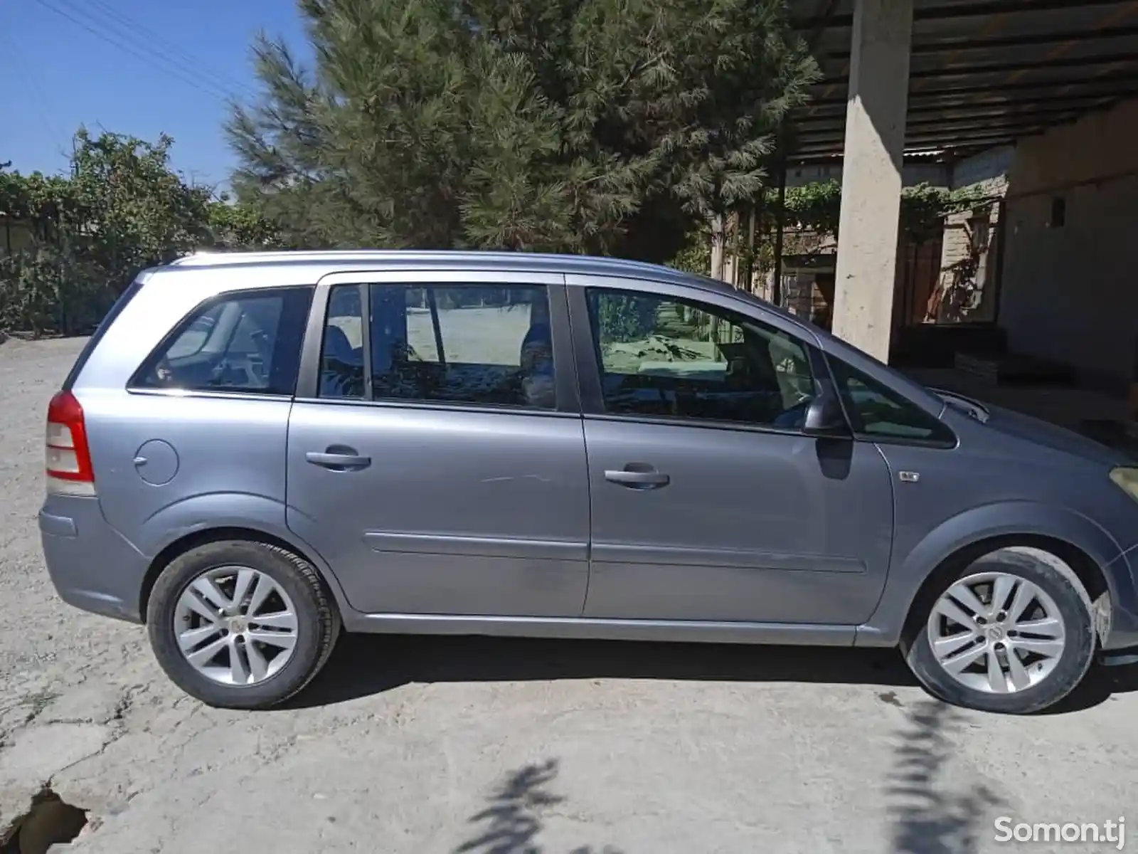 Opel Zafira, 2009-1