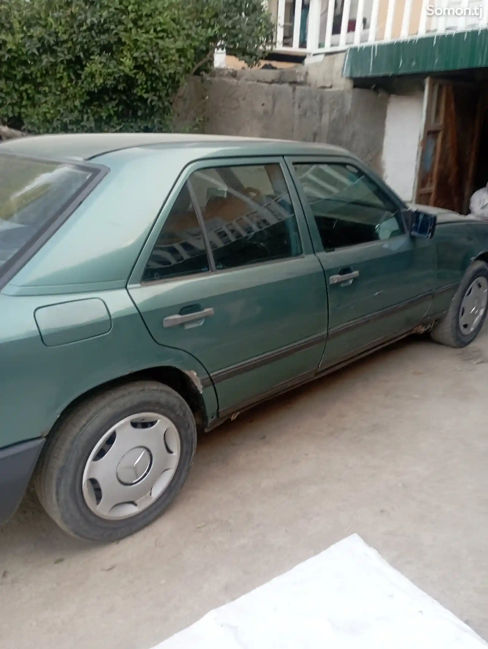 Mercedes-Benz W124, 1989-4