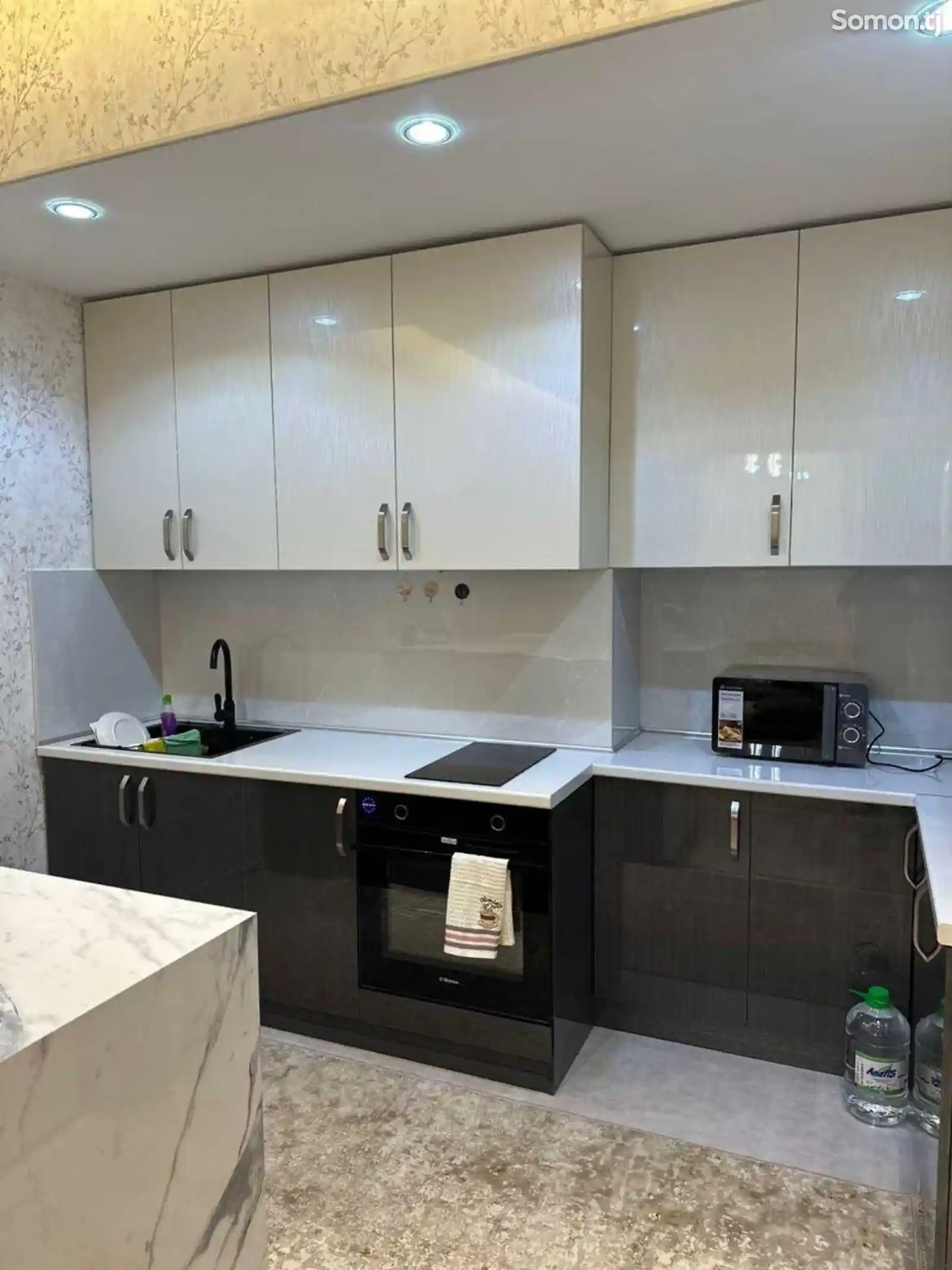 2-комн. квартира, 16 этаж, 58м², Дом Печати-4