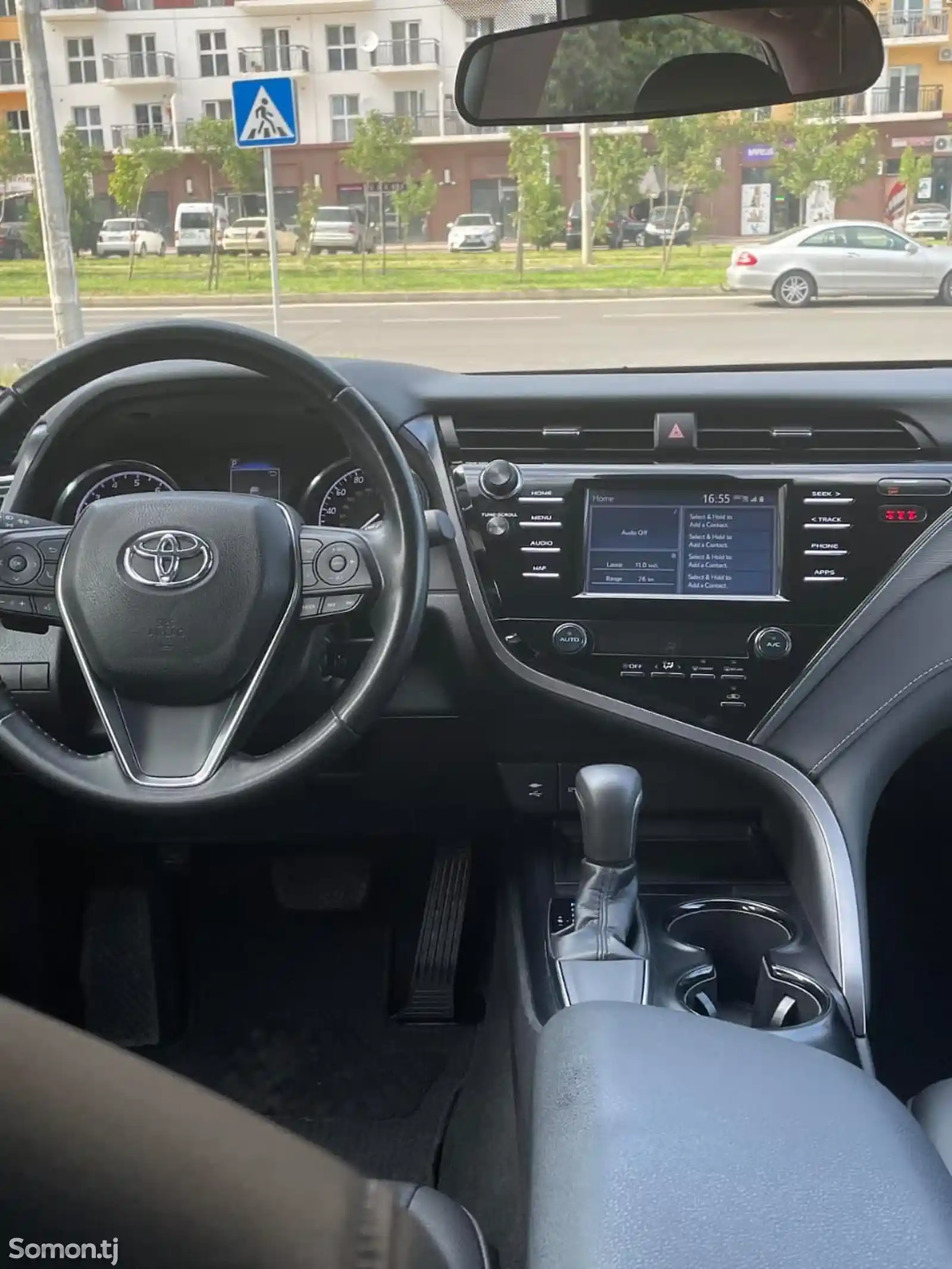Toyota Camry, 2019-4