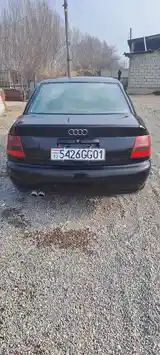 Audi A4, 1998-9