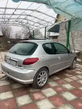 Peugeot 206, 2000-3