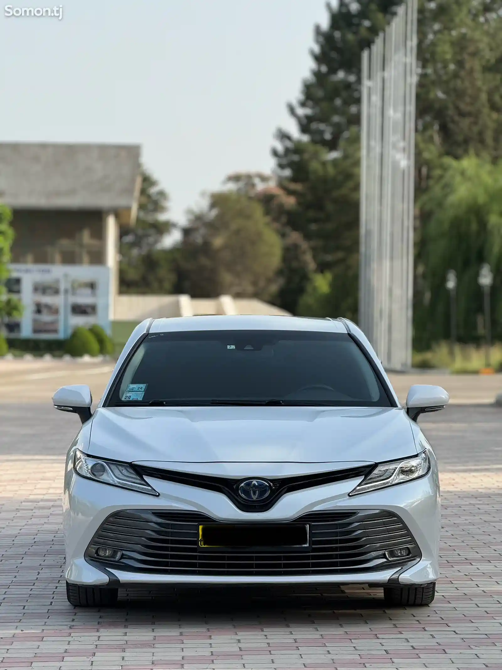 Toyota Camry, 2018-1