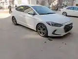 Hyundai Elantra, 2017-14