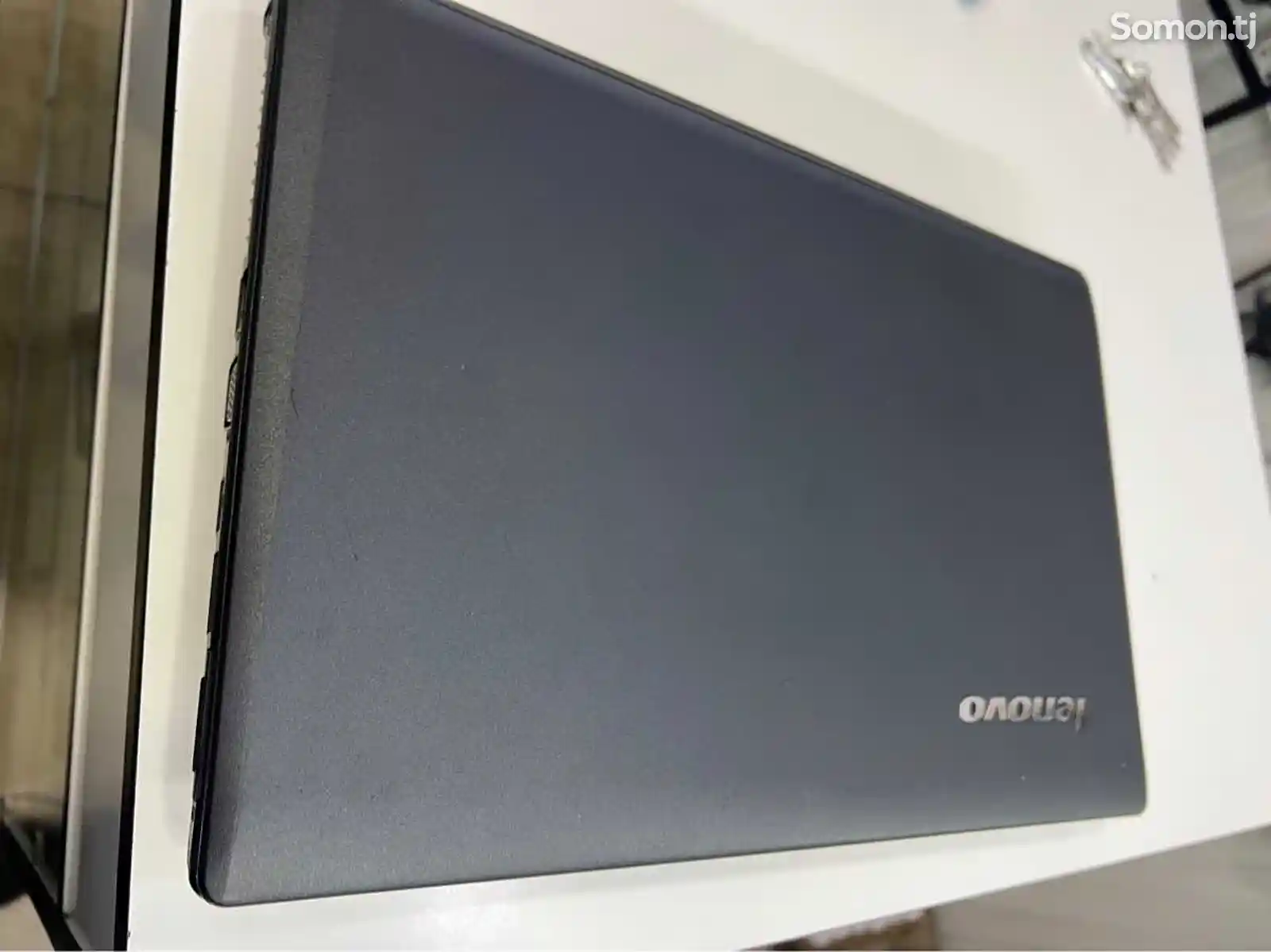 Ноутбук Lenovo-2