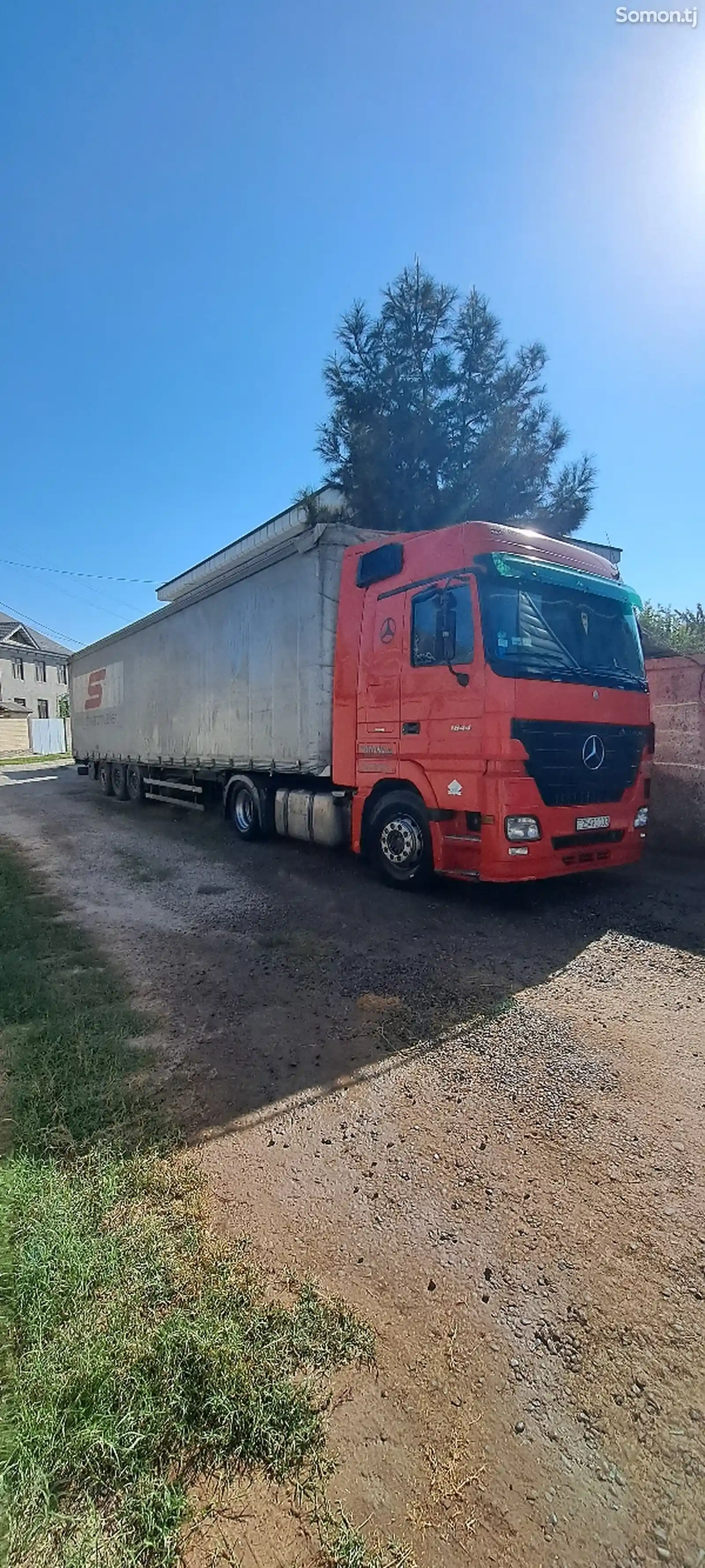 Контейнеровоз Mercedes-Benz Actros,2008-5