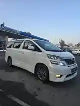 Toyota Vellfire, 2010-5