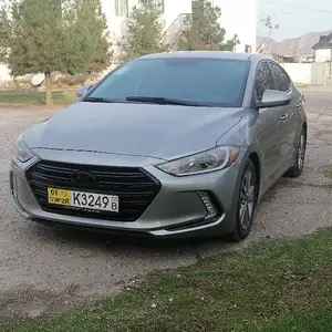 Hyundai Elantra, 2017