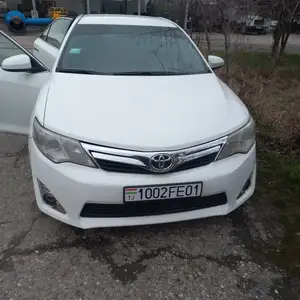 Toyota Camry, 2012