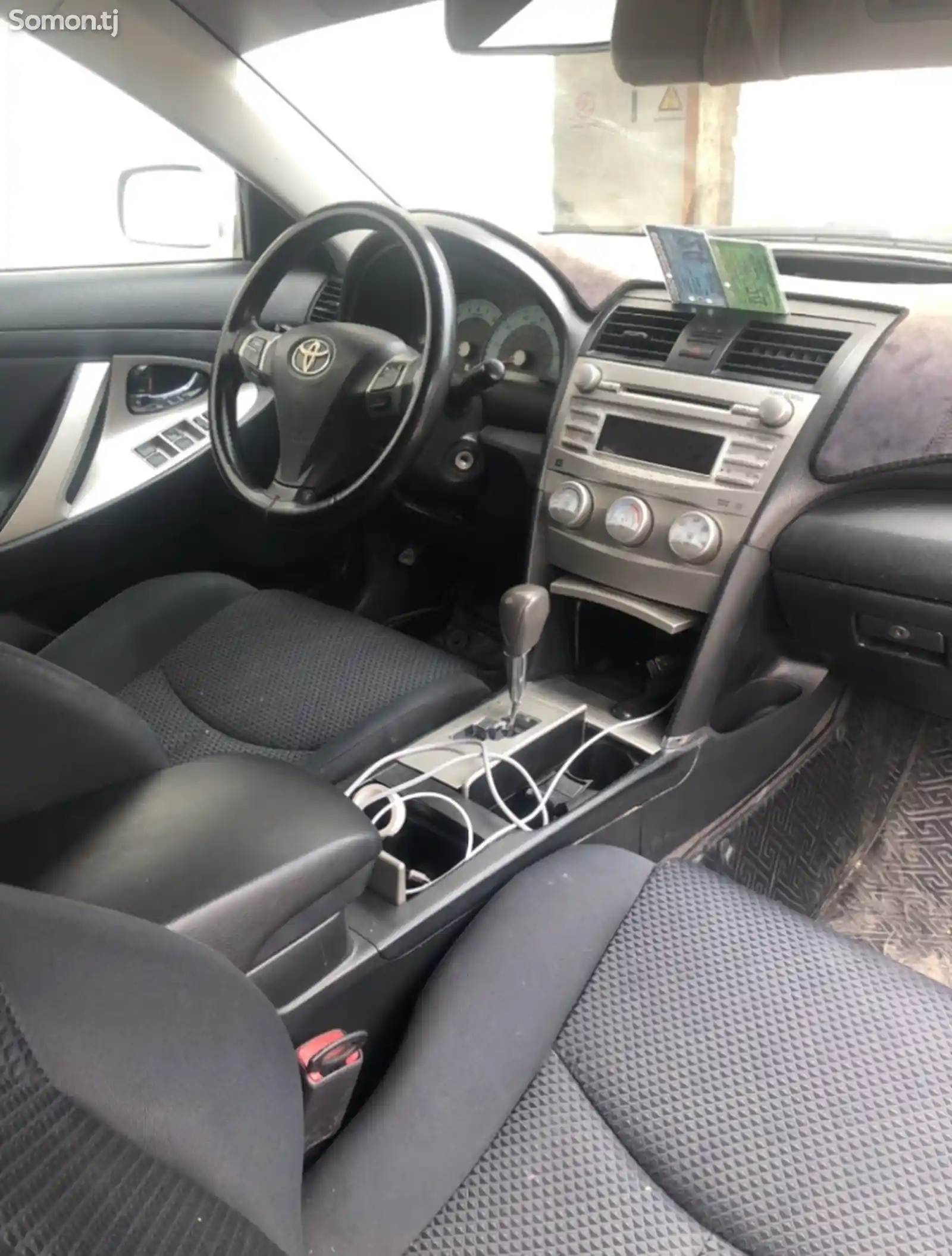 Toyota Camry, 2011-9