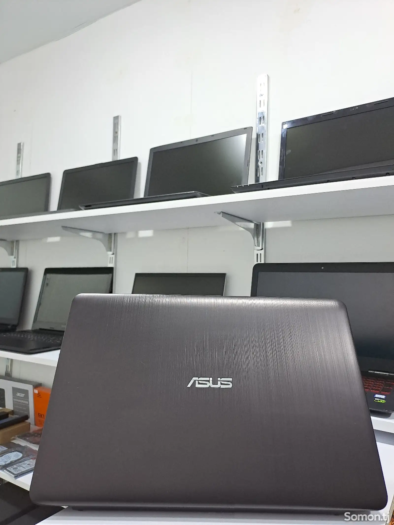 Ноутбук Asus core i7-7gen-7