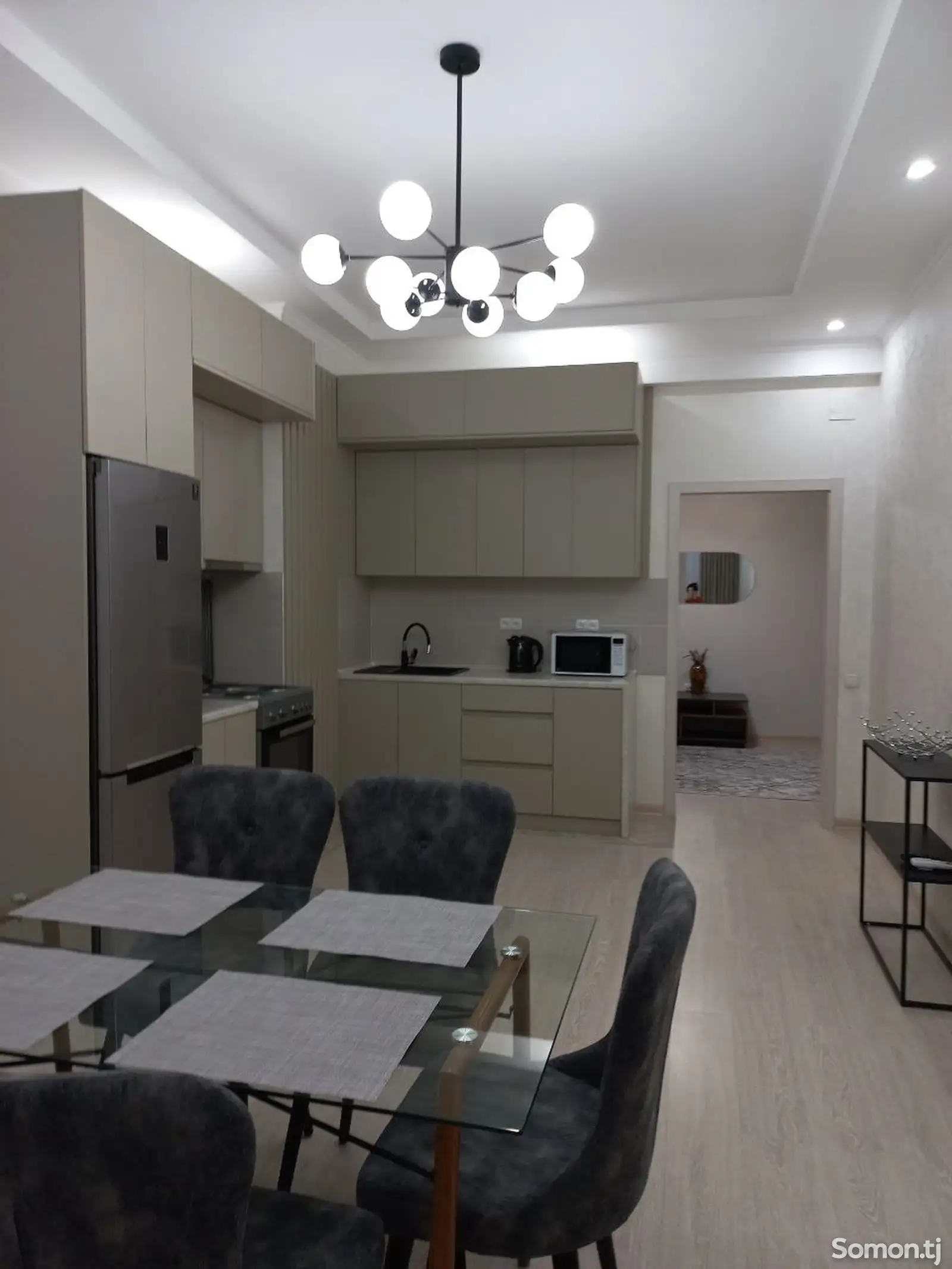 2-комн. квартира, 12 этаж, 80 м², Спартак-9