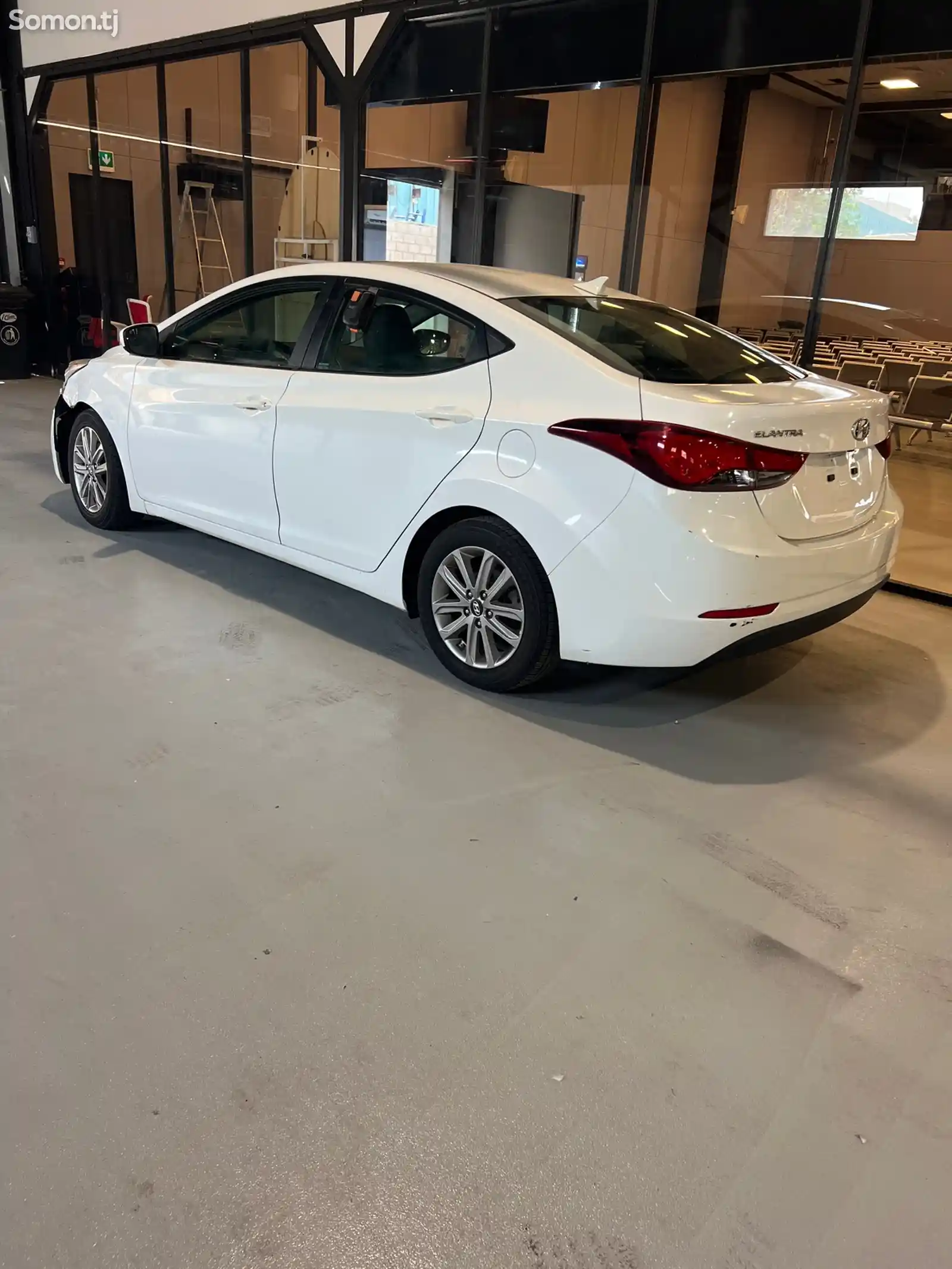 Hyundai Elantra, 2014-4