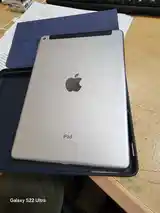 Планшет Apple iPad Air 2-12