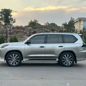 Lexus LX series, 2018