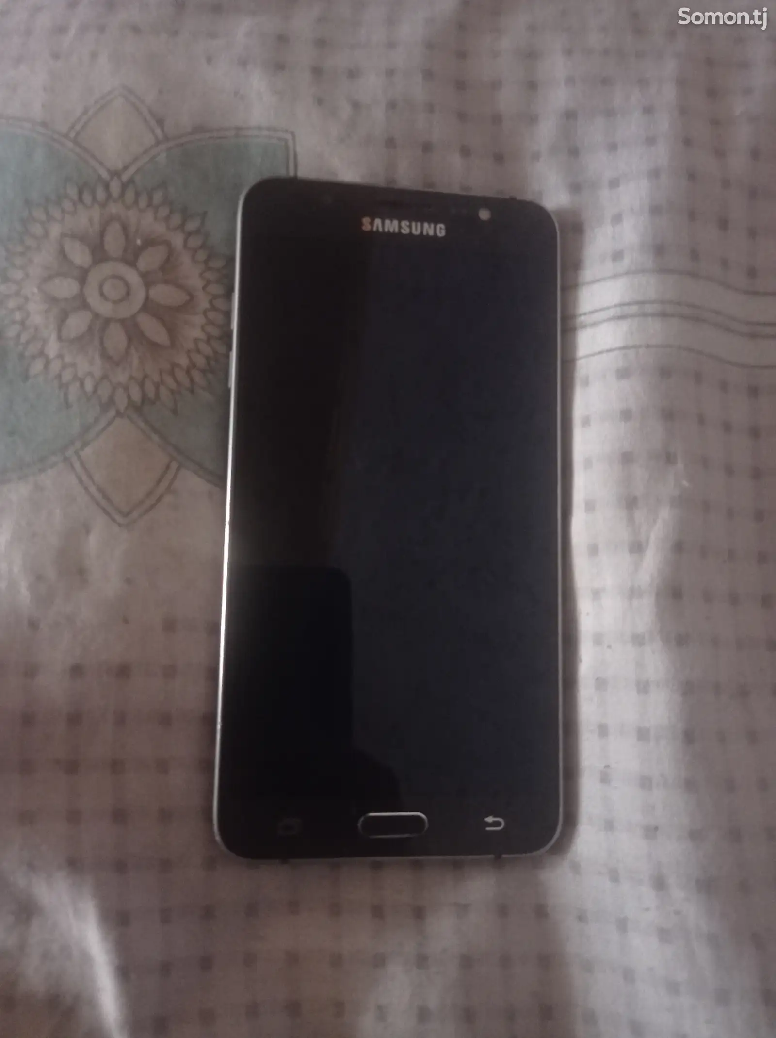 Samsung Galaxy J7-1