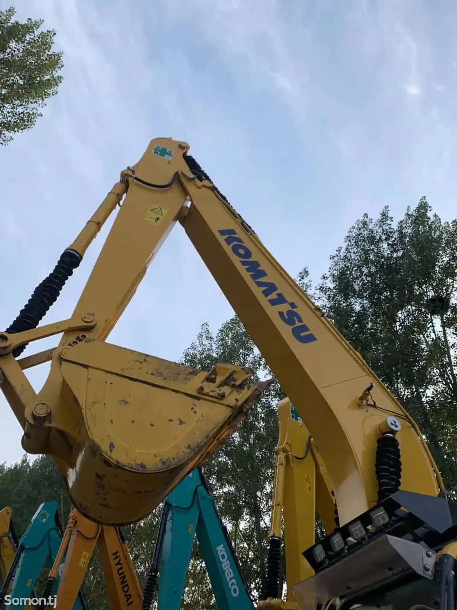 Экскаватор Komatsu PC200-5