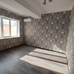 2-комн. квартира, 3 этаж, 58м², Бозорчаи Гулистон