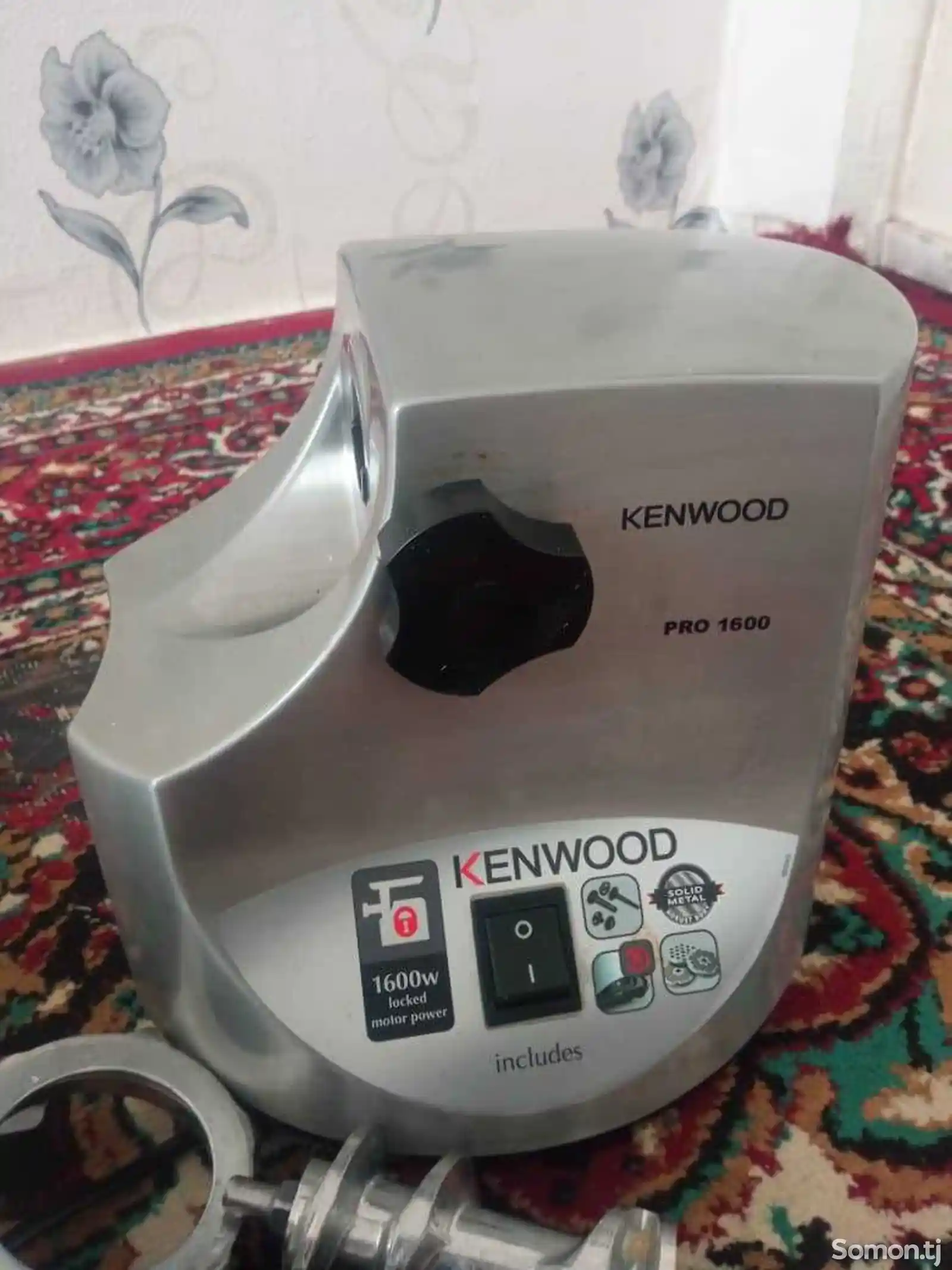 Мясорубка Kenwood-1