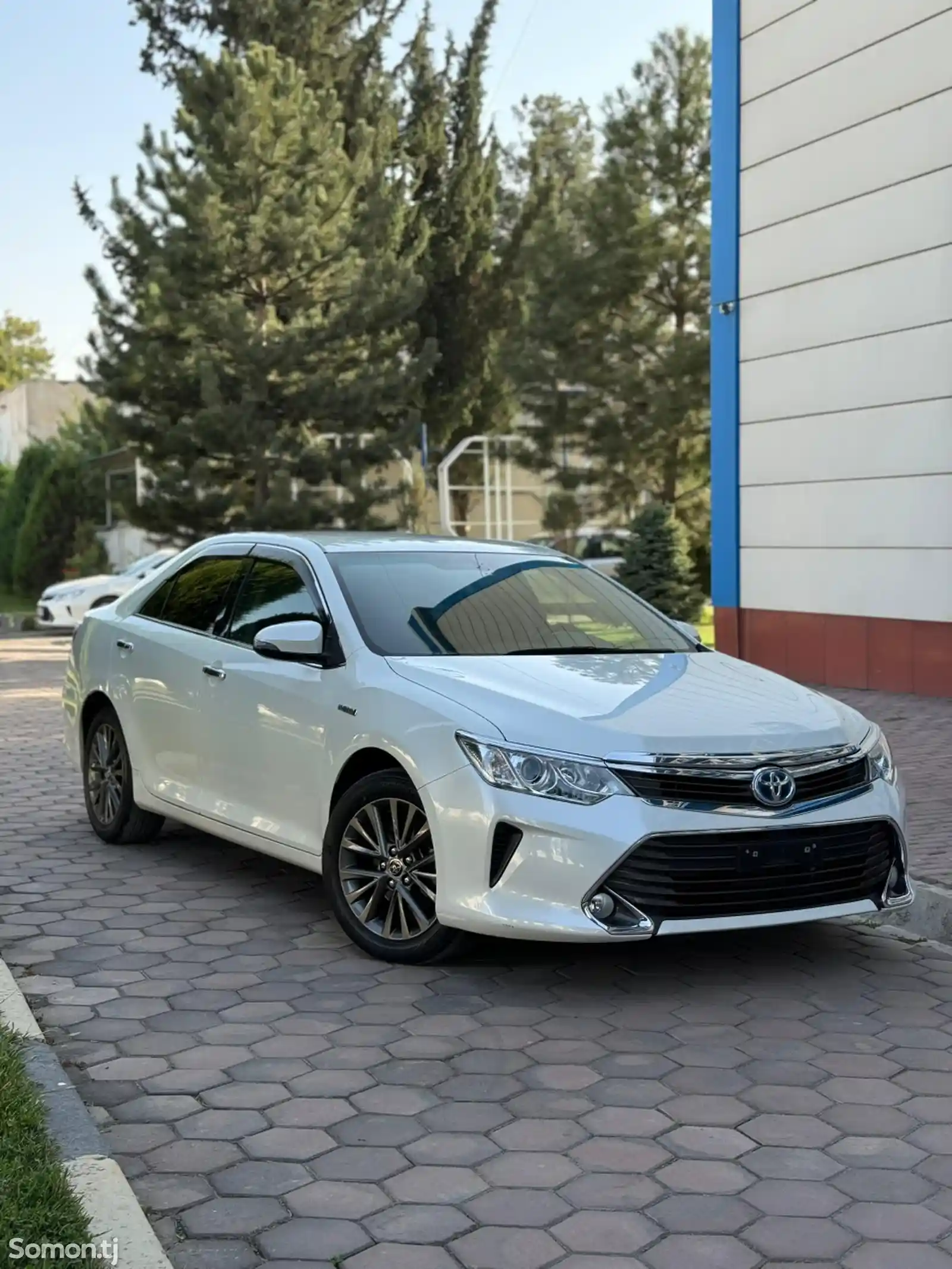 Toyota Camry, 2015-11