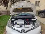 Toyota Vitz, 2015-5