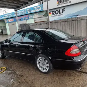 Mercedes-Benz E class, 2008