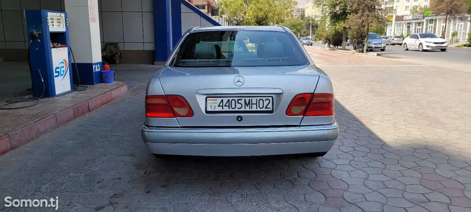 Mercedes-Benz E class, 1996-4