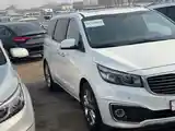 Kia Carnival, 2015-3