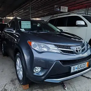 Toyota RAV 4, 2015