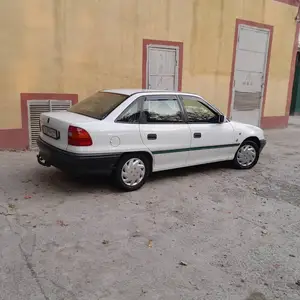 Opel Astra F, 1995