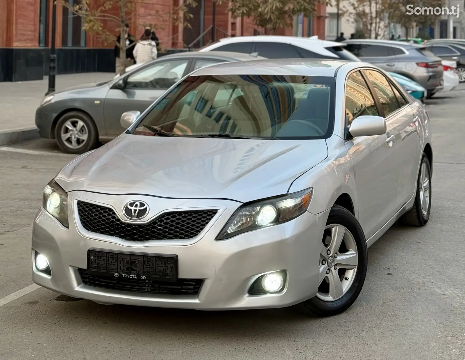 Toyota Camry, 2011-1