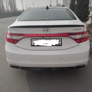 Hyundai Grandeur, 2014