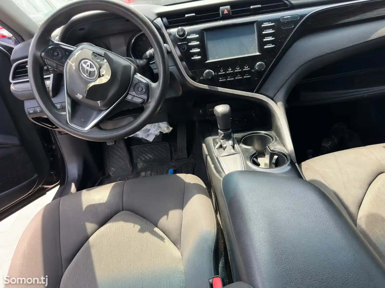 Toyota Camry, 2019-8