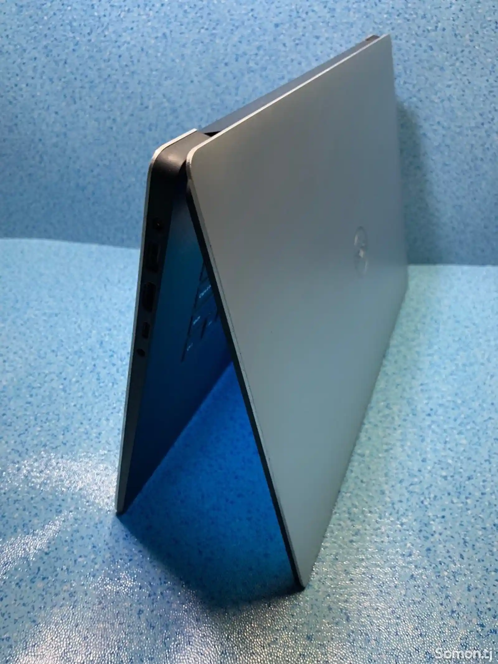 Ноутбук Dell Precision 5530 2-in-1-4