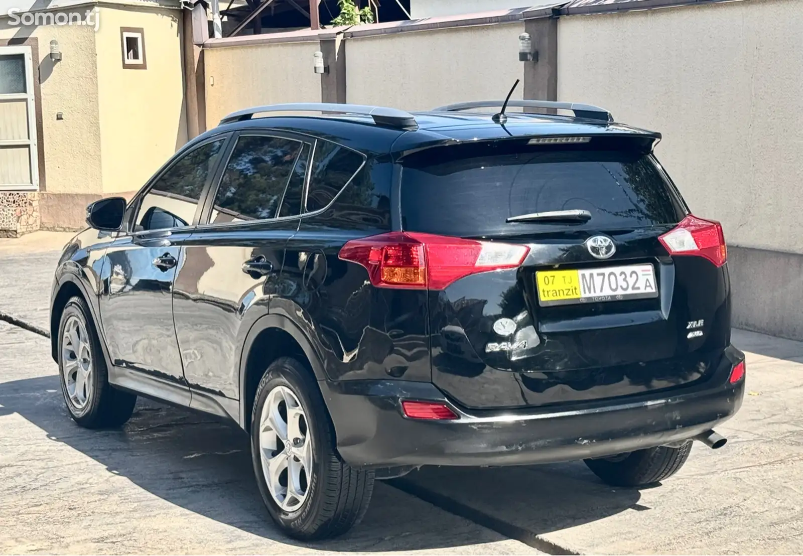 Toyota RAV 4, 2013-3