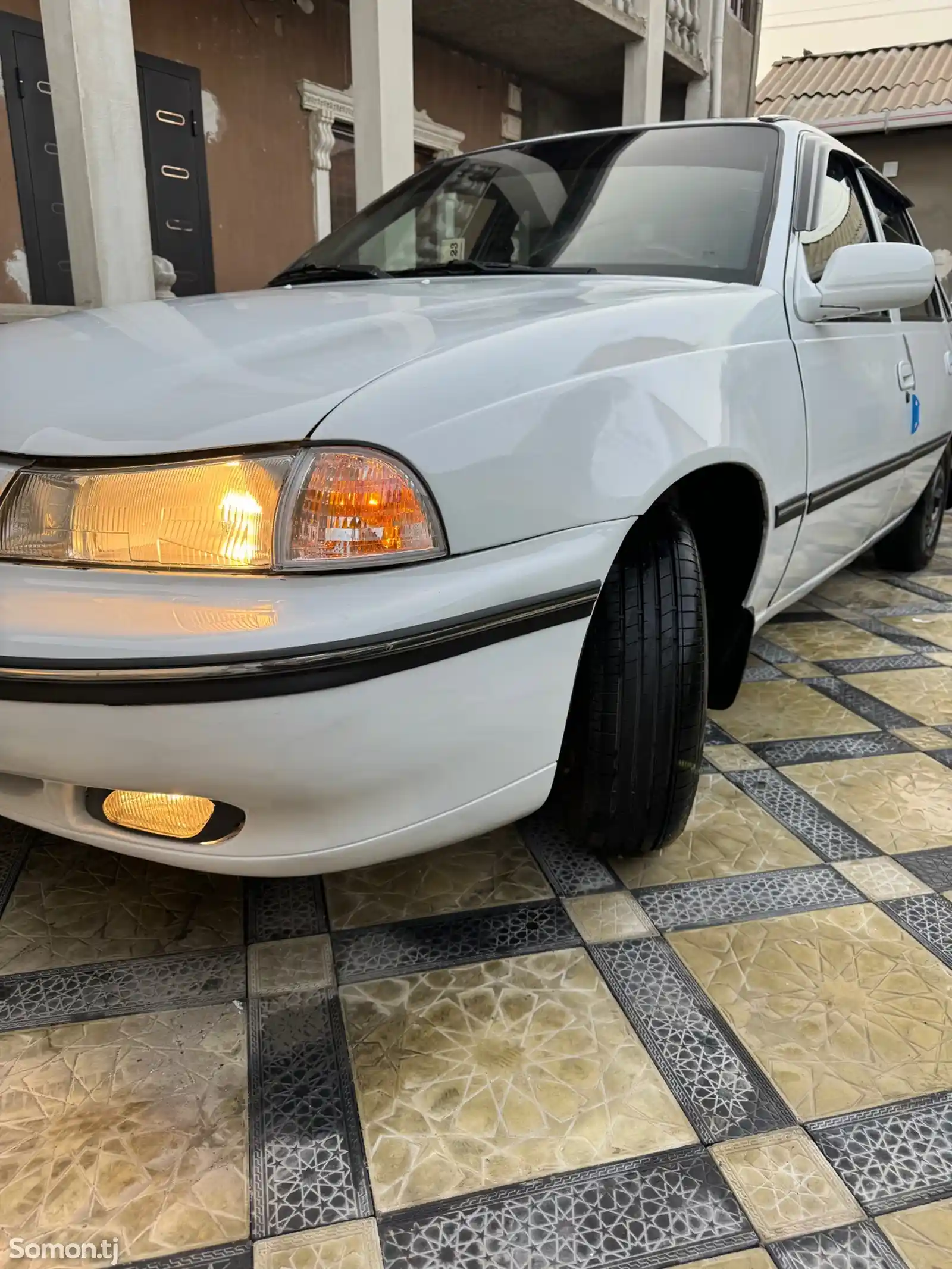 Daewoo Nexia, 1996-8