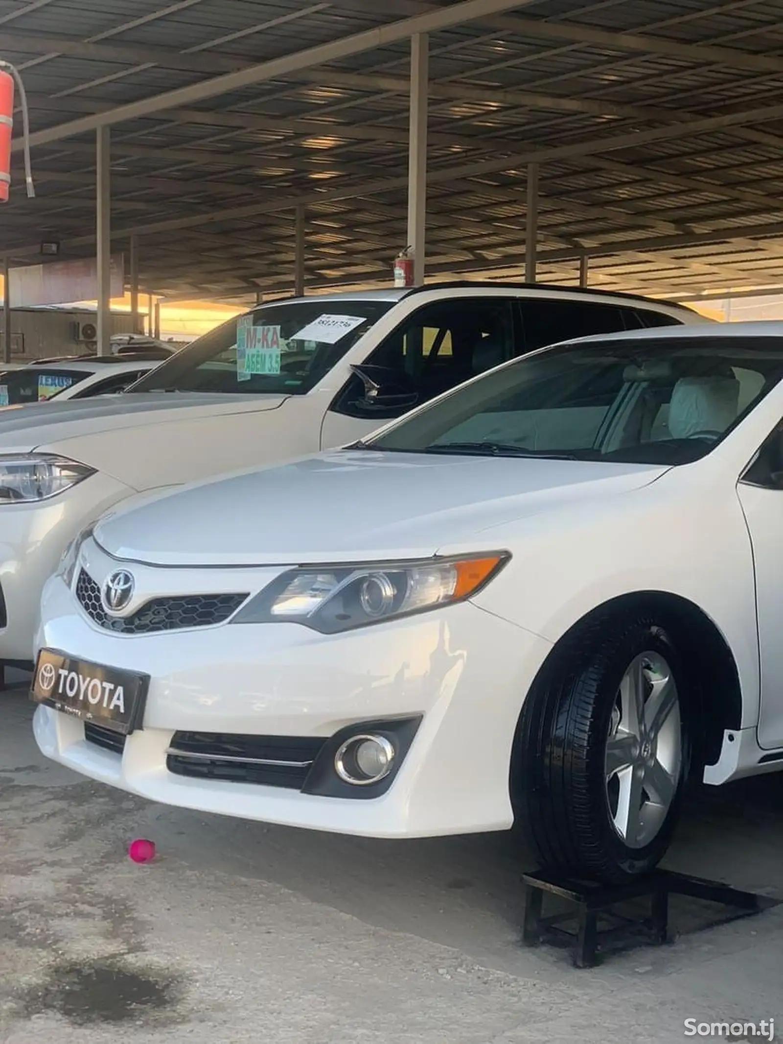 Toyota Camry, 2013-1