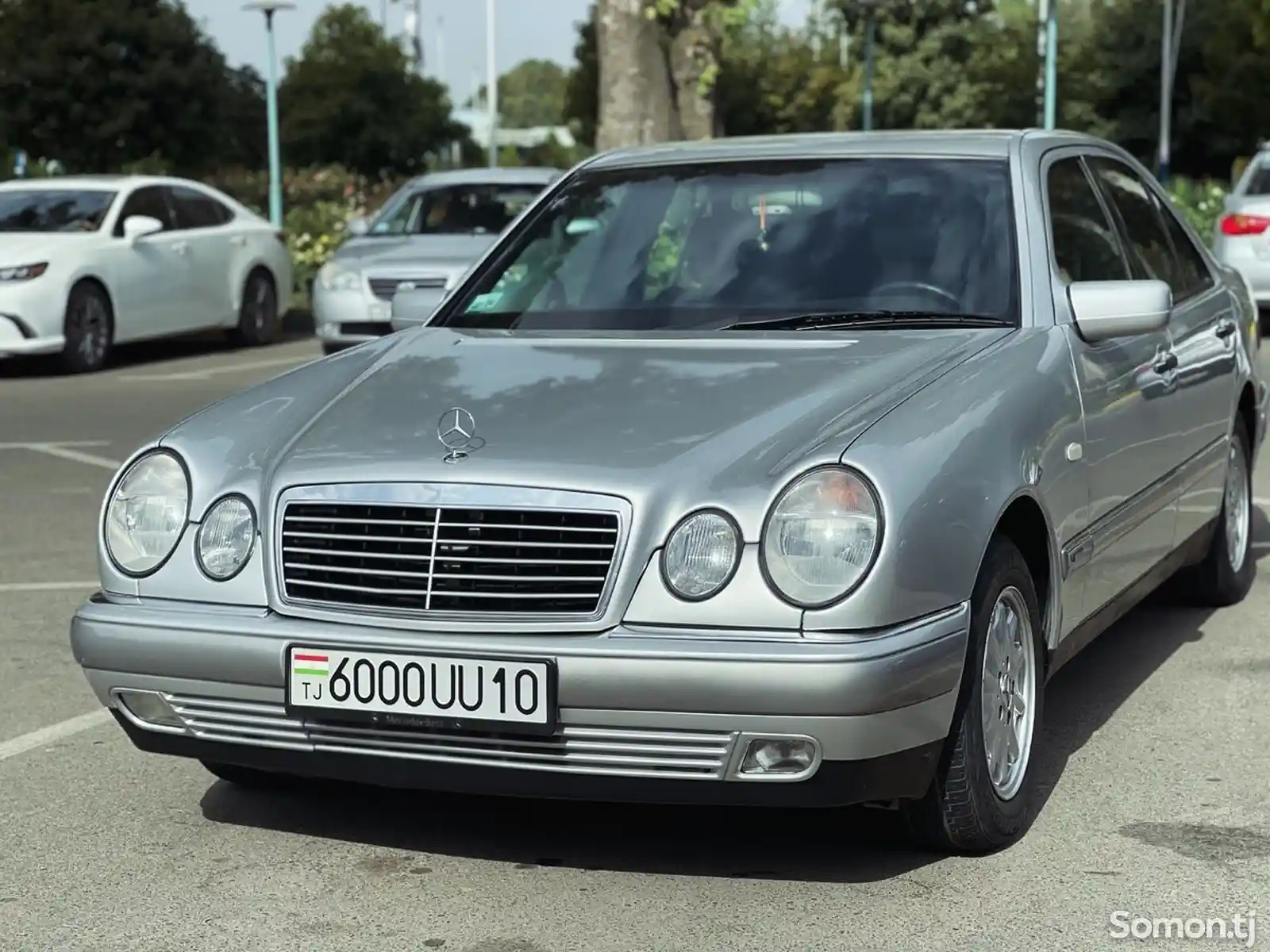 Mercedes-Benz E class, 1998-4