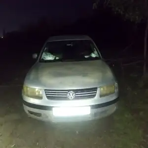 Volkswagen Passat, 1998