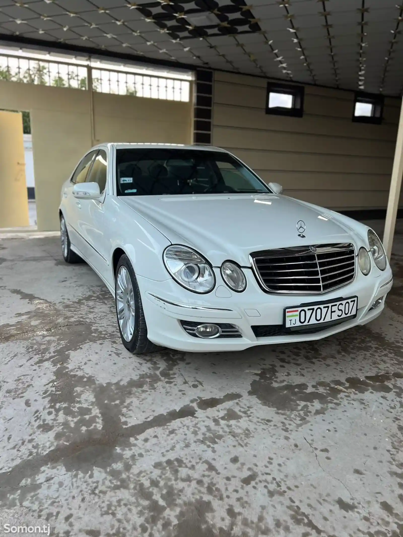 Mercedes-Benz E class, 2008-1