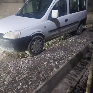 Opel Combo, 2008