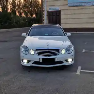 Mercedes-Benz E class, 2009