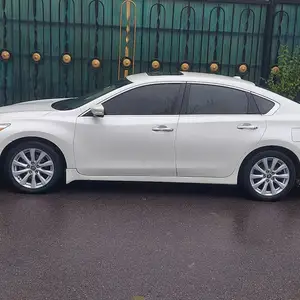 Nissan Altima, 2014