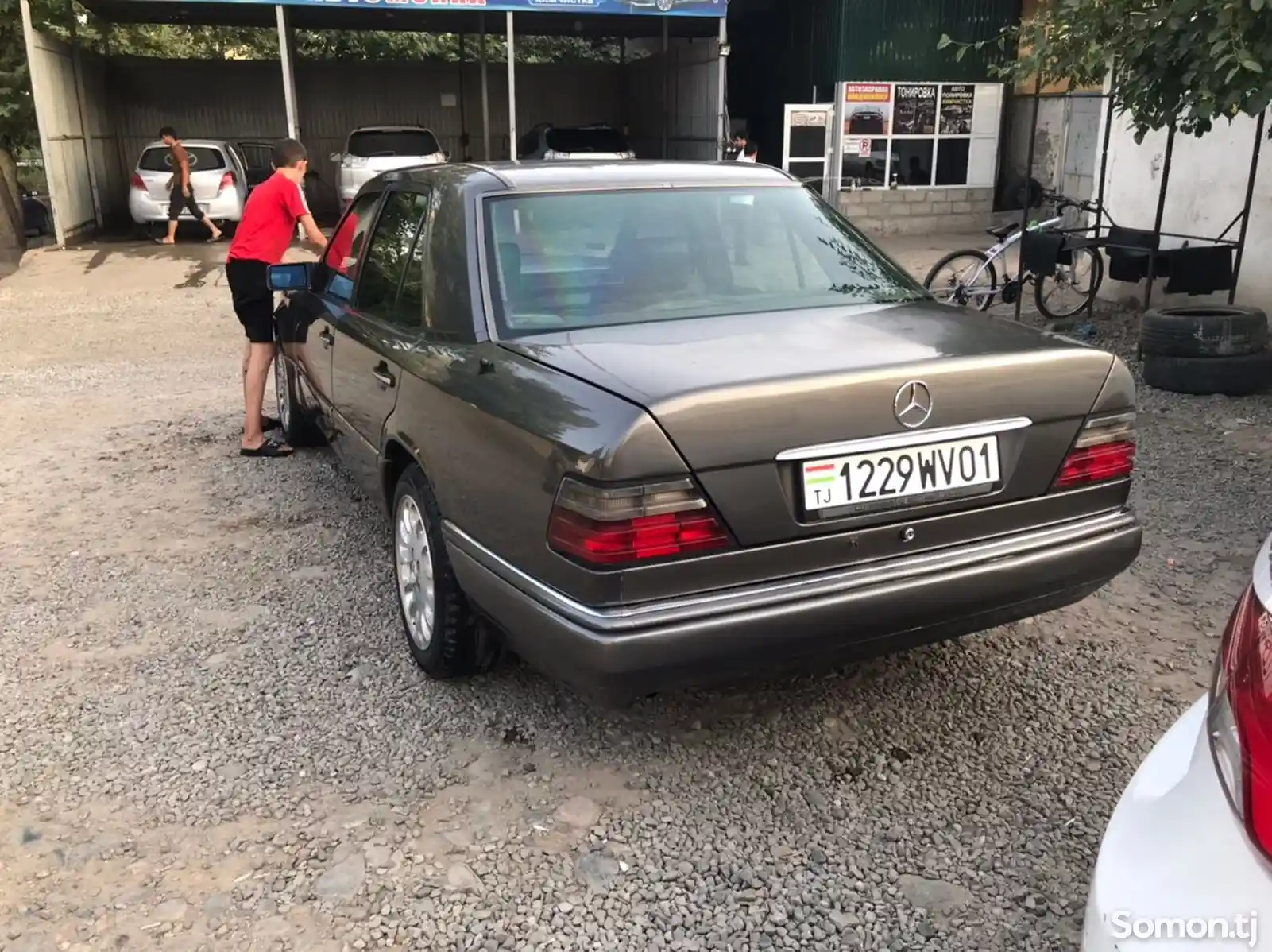 Mercedes-Benz W124, 1995-2