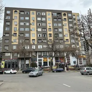 3-комн. квартира, 3 этаж, 80 м², Сино