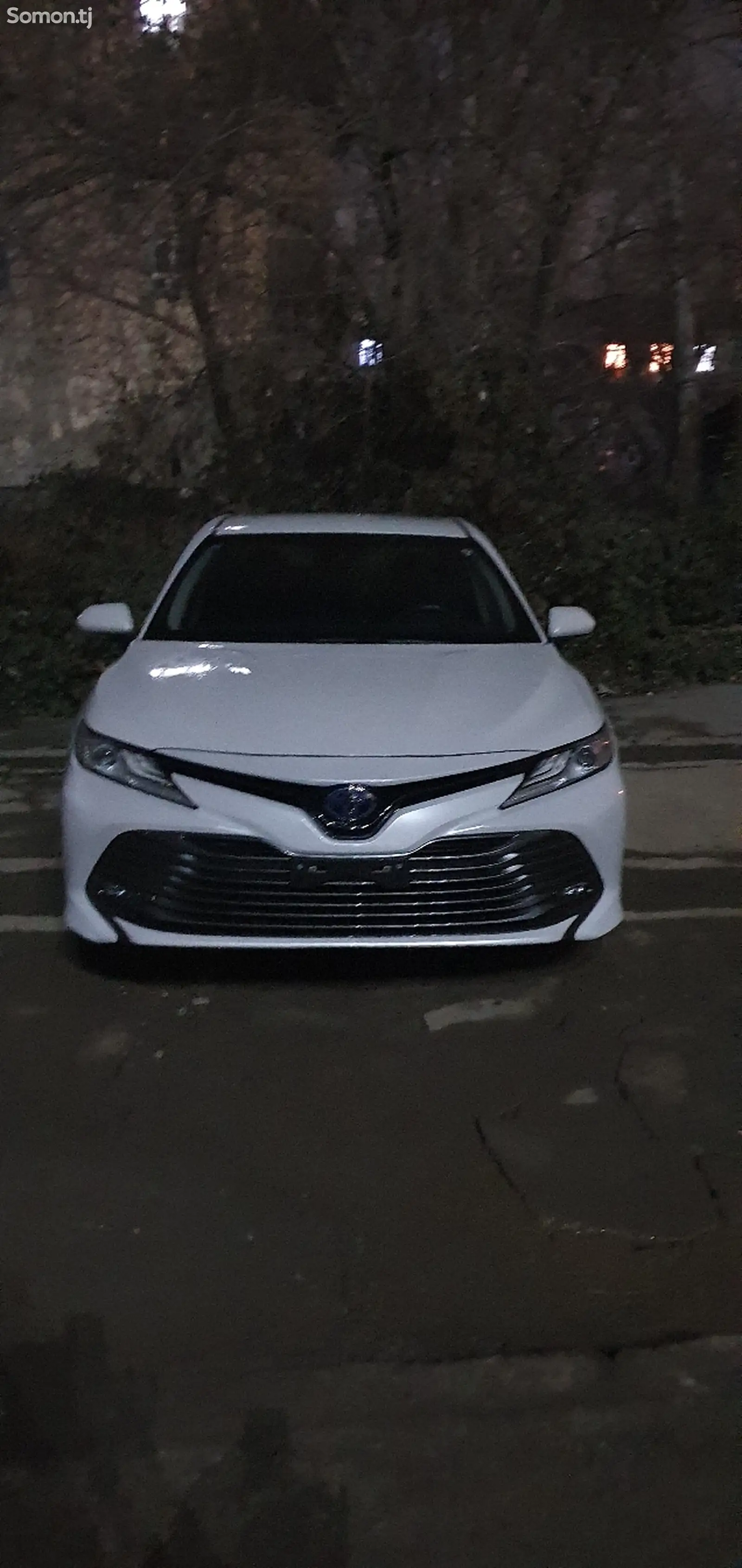 Toyota Camry, 2018-1