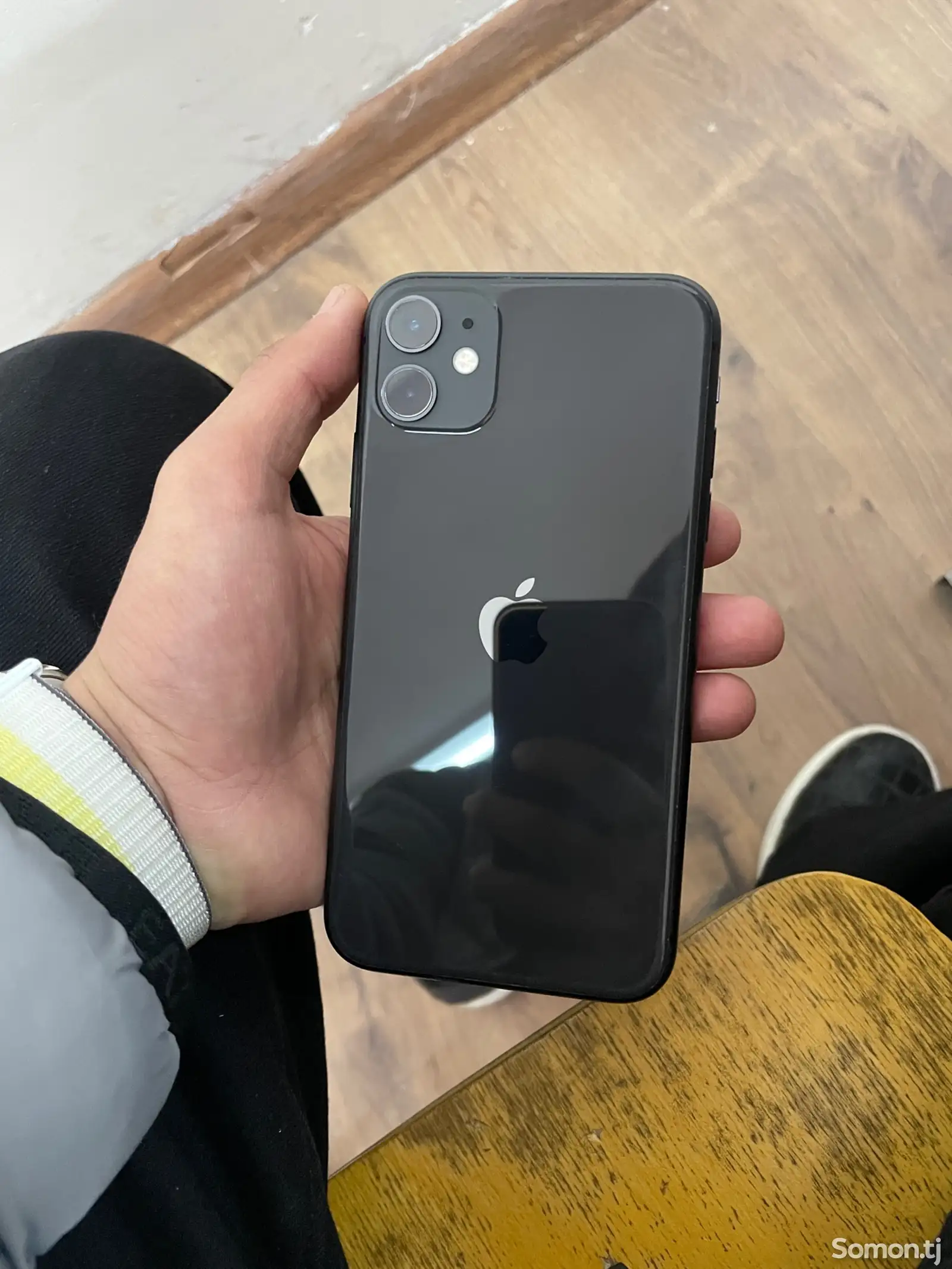 Apple iPhone 11, 64 gb, Black-1