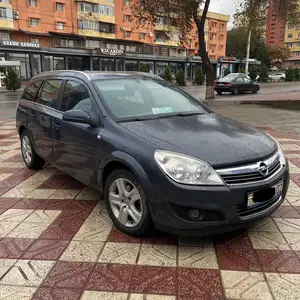 Opel Astra H, 2009